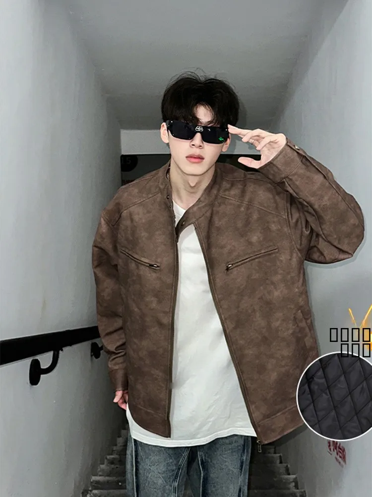 Винтажная американская кожаная мотоциклетная куртка для мужчин, хлопковое пальто, зимняя свободная повседневная верхняя одежда с металлическим декором
Винтажная американская кожаная мотоциклетная куртка для мужчин, хлопковое пальто, зимняя свободная повседневная верхняя одежда с металлическим декором