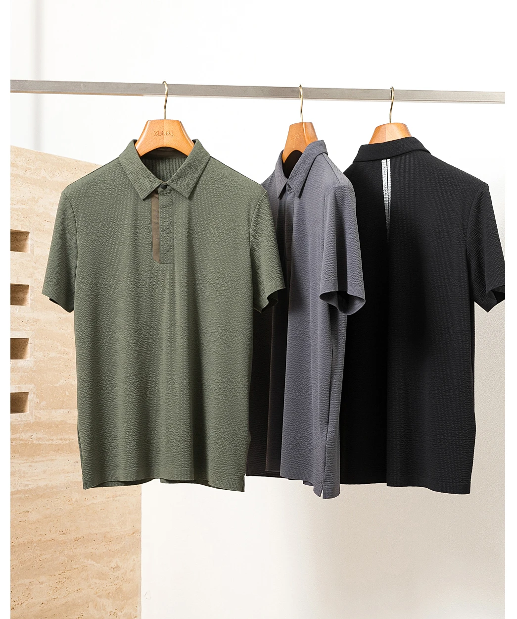 High-End Imported Bubble Fabric irt Men's Faion Summer ort Sve Turn-down Collar Pred Glue Stand Fit Urban...
High-End Imported Bubble Fabric irt Men's Faion Summer ort Sve Turn-down Collar Pred Glue Stand Fit Urban...