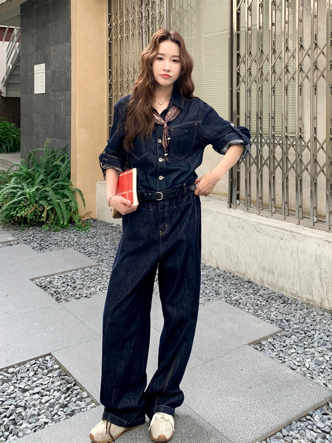 Loose Fit Deep Blue Denim Onesie for Women Spring 2026 New Sle Small Size Casual Overall Pants Korean Loose Feeling
Loose Fit Deep Blue Denim Onesie for Women Spring 2026 New Sle Small Size Casual Overall Pants Korean Loose Feeling