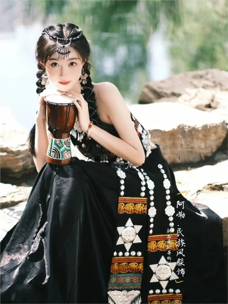 Новый стиль одежды для женских этнических выступлений, путешествий, фотографии и портрета.
Новый стиль одежды для женских этнических выступлений, путешествий, фотографии и портрета.