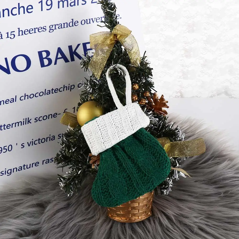 Red/Green Christmas Knitted Green Sock Mini Handmade Christmas Tree Hanging Mini Socks Decorative with White Top
Red/Green Christmas Knitted Green Sock Mini Handmade Christmas Tree Hanging Mini Socks Decorative with White Top