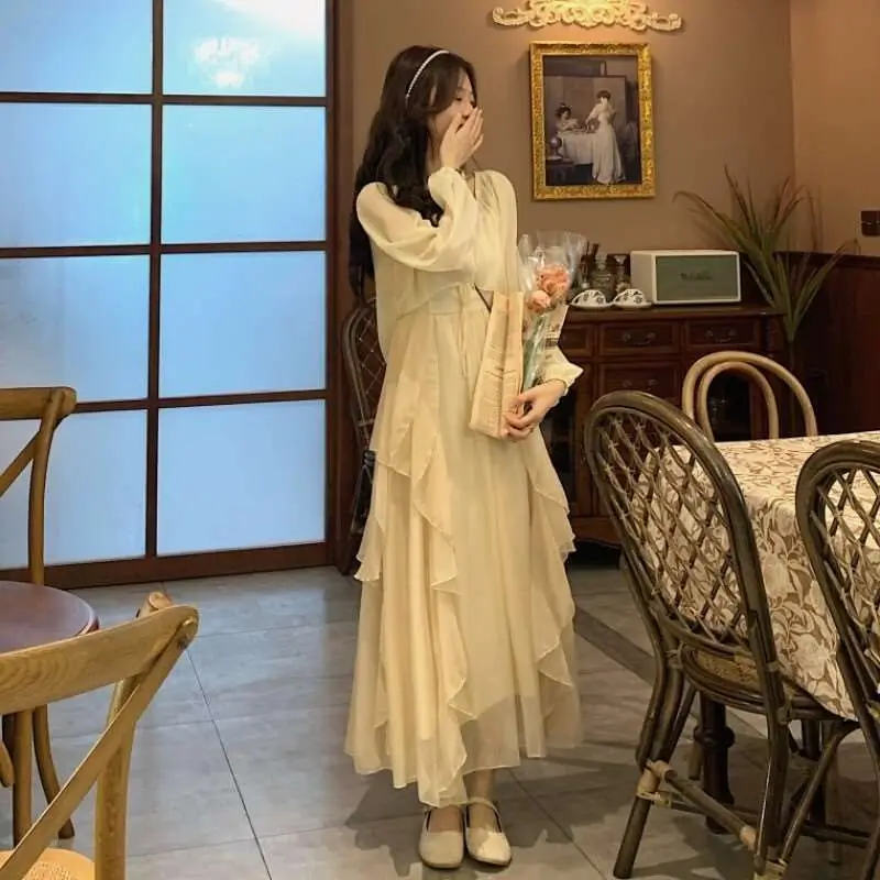 Весенний новый комплект для похудения: стильный женский костюм-двойка с длинным рукавом и шикарной футболкой для женщин среднего возраста (зимняя коллекция)
Весенний новый комплект для похудения: стильный женский костюм-двойка с длинным рукавом и шикарной футболкой для женщин среднего возраста (зимняя коллекция)