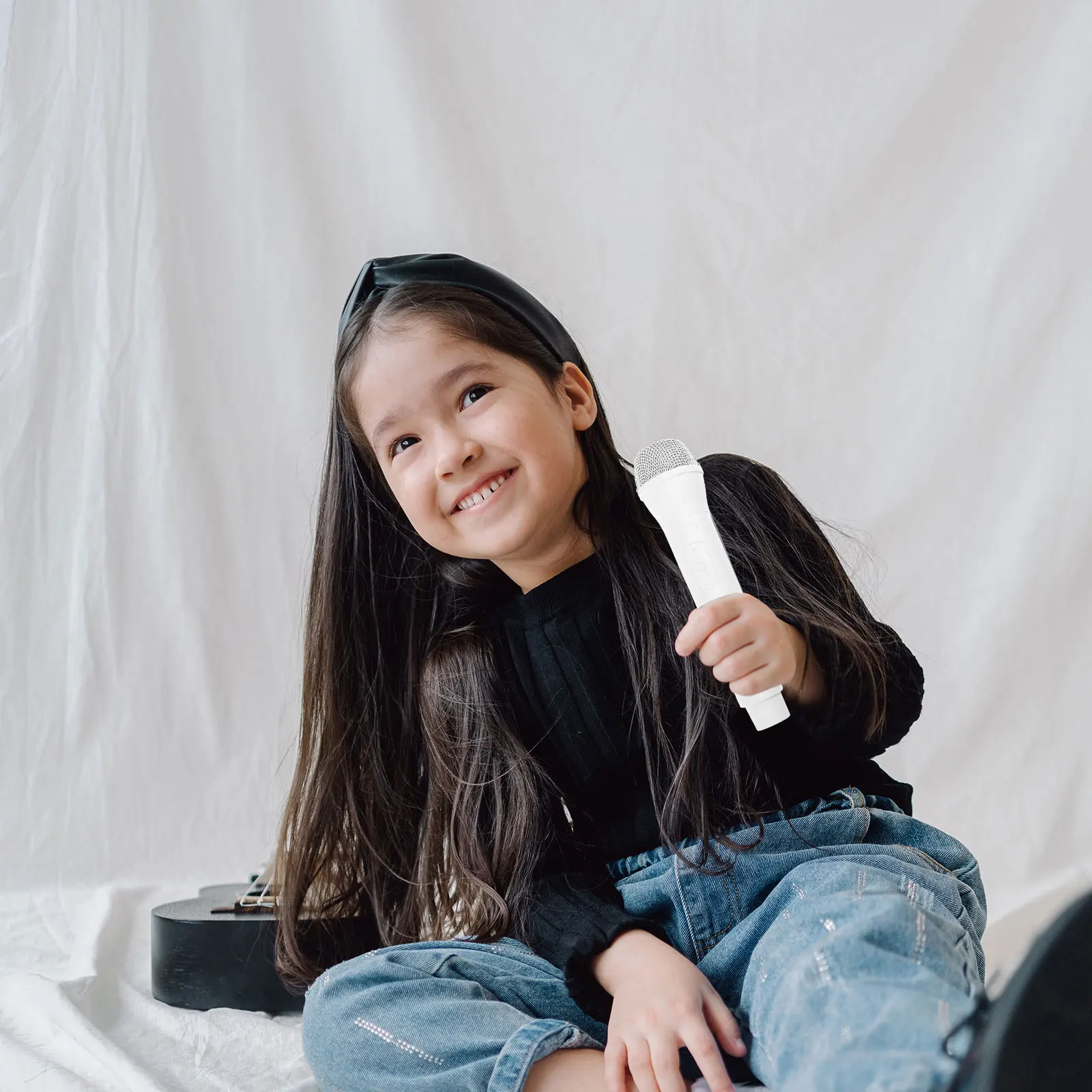 2pcs For Kids Realistic Plastic Pretend Play Props For Stage Performance Karaoke Reporter Interviewing Birthday Christmas Gift
2pcs For Kids Realistic Plastic Pretend Play Props For Stage Performance Karaoke Reporter Interviewing Birthday Christmas Gift