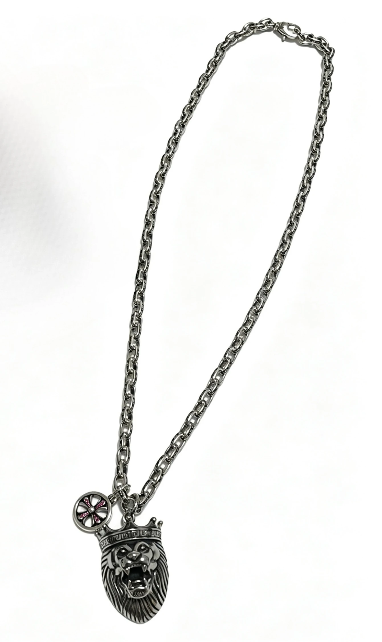 S925 Sterling Silver Light Luxury Charm Cross Men's Atmospheric Lion Head Pendant Necklace Vintage Vintage
S925 Sterling Silver Light Luxury Charm Cross Men's Atmospheric Lion Head Pendant Necklace Vintage Vintage