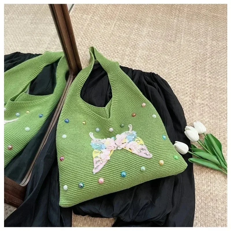 Fabric Bow Beading Shoulder Bags Solid Color Hollow Female Bags on Sale 2025 Fashion Design Spring Versatile Women's Handbags
Fabric Bow Beading Shoulder Bags Solid Color Hollow Female Bags on Sale 2025 Fashion Design Spring Versatile Women's Handbags