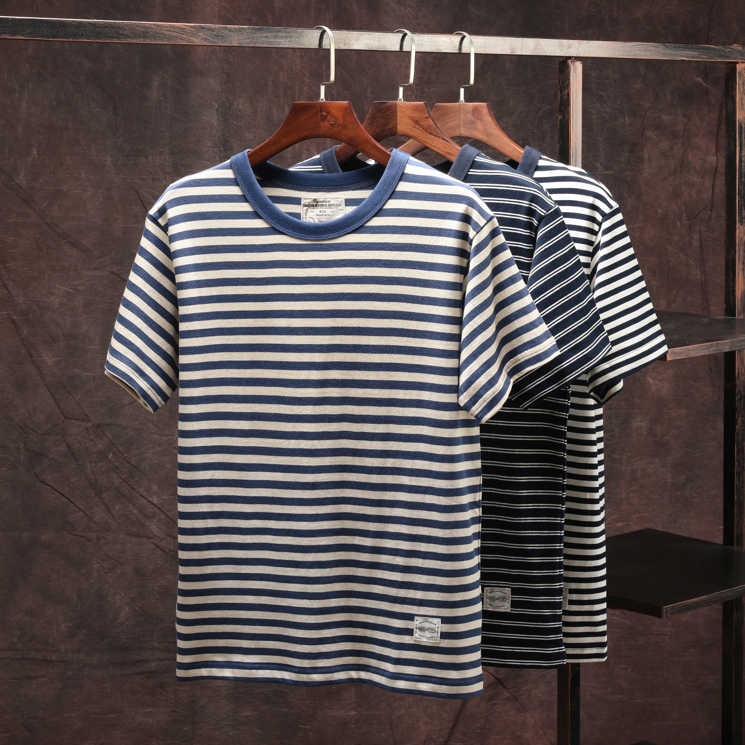 Summer New American Retro Short-sleeved O-neck Navy Stripe T-shirt Men's Fashion Simple 100% Cotton Washed Casual Sport Tops
Summer New American Retro Short-sleeved O-neck Navy Stripe T-shirt Men's Fashion Simple 100% Cotton Washed Casual Sport Tops