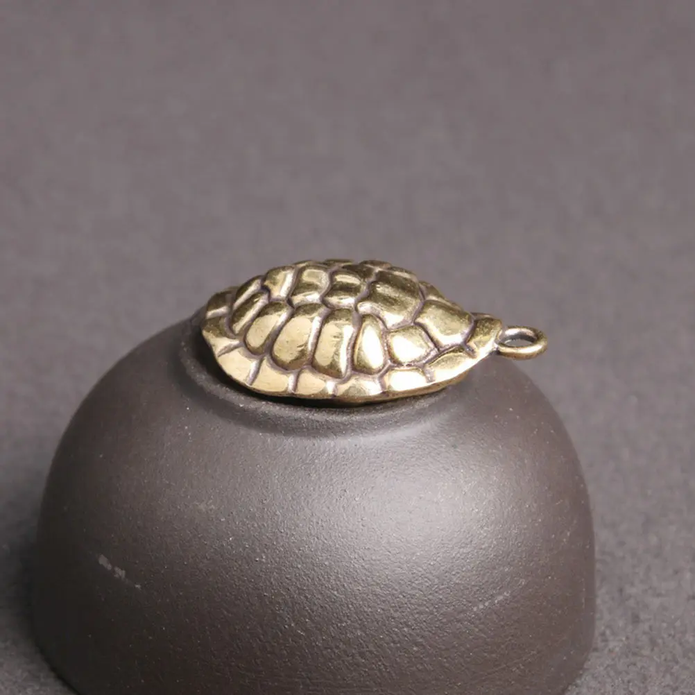 3Pcs Copper Tortoise Shell Modeling Adorn Home Pendant Unique Desktop Decor Compact Size Home Pendant Desktop Adornment 
3Pcs Copper Tortoise Shell Modeling Adorn Home Pendant Unique Desktop Decor Compact Size Home Pendant Desktop Adornment