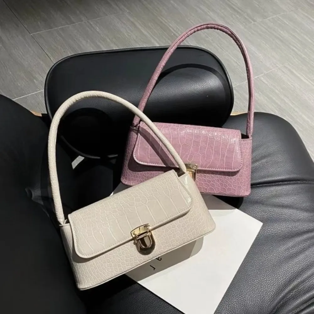 New Solid Color Women's Underarm Shoulder Bag Luxury Design Versatile Ladies Handbag Purse Stone Patterned Crossbody Bags
New Solid Color Women's Underarm Shoulder Bag Luxury Design Versatile Ladies Handbag Purse Stone Patterned Crossbody Bags