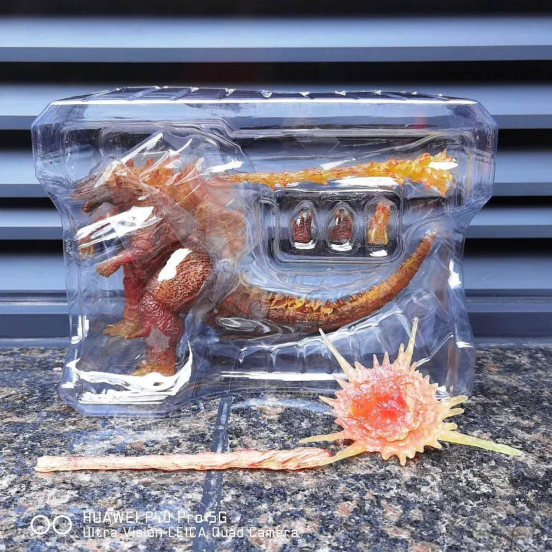 Bandai 2019 Movie Godzilla King of Monsters SHM Gojira Figurine Anime Action Figure 17cm PVC Collection Model Kids Toys
Bandai 2019 Movie Godzilla King of Monsters SHM Gojira Figurine Anime Action Figure 17cm PVC Collection Model Kids Toys