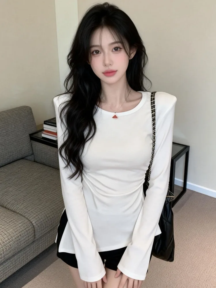 Slim Fit Long Sleeve T-Shirt Women's Spring Autumn New Pure Color round Neck Side Split Casual Fashion Girl Style Top
Slim Fit Long Sleeve T-Shirt Women's Spring Autumn New Pure Color round Neck Side Split Casual Fashion Girl Style Top