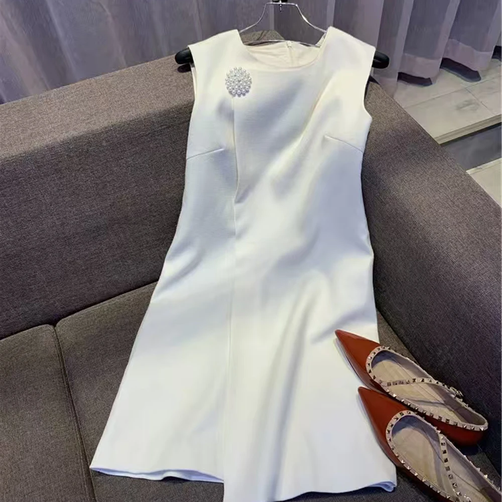 2025 summer new high-end exquisite apricot dress women's small vitality A word sleeveless vest short skirt
2025 summer new high-end exquisite apricot dress women's small vitality A word sleeveless vest short skirt