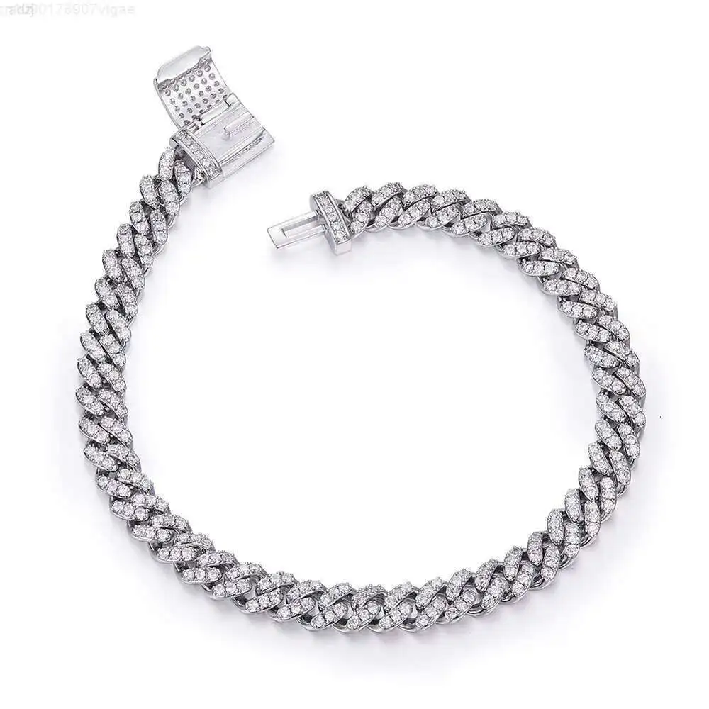 Smn51 Selling S925 Sterling Silver Jewellery 6mm Pass Diamond Tester Iced Out Hip Hop Vvs1 Moissanite Cuban Chain Necklace
Smn51 Selling S925 Sterling Silver Jewellery 6mm Pass Diamond Tester Iced Out Hip Hop Vvs1 Moissanite Cuban Chain Necklace