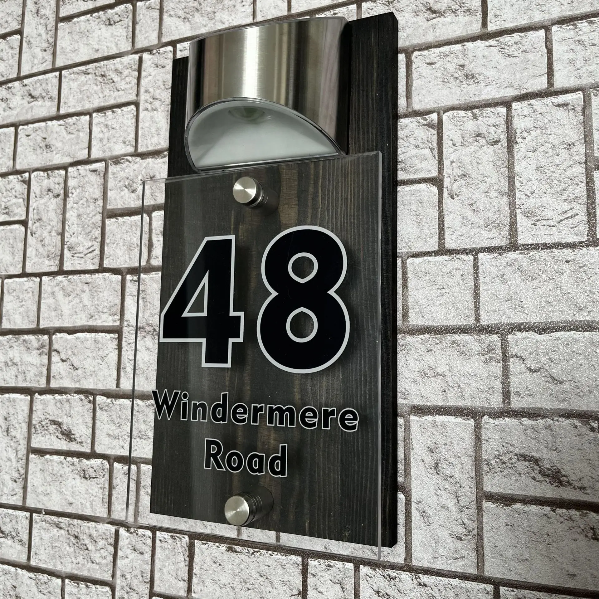 Customized Outdoor House Sign Solar LED Light Modern Residential Villa Sign Wooden Acrylic Address Plaque Street Name Door Plate
Customized Outdoor House Sign Solar LED Light Modern Residential Villa Sign Wooden Acrylic Address Plaque Street Name Door Plate