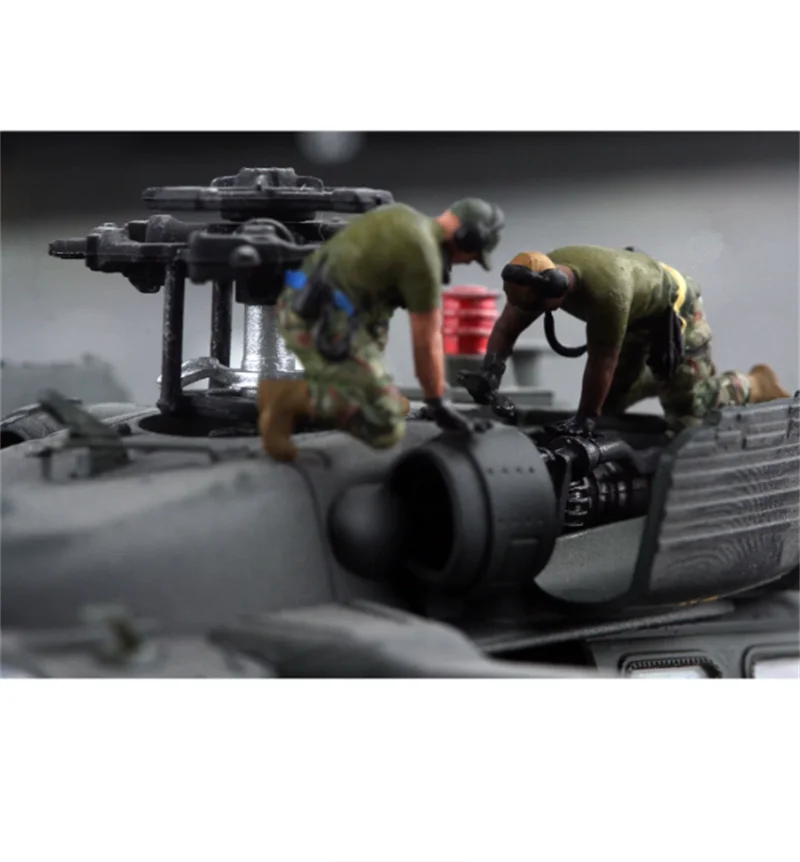 1:72 Scale Model Resin 3D Printing Painted US Air Force Ground Maintenance Team Soldiers Doll Toys DIY Scene Accessory Display
1:72 Scale Model Resin 3D Printing Painted US Air Force Ground Maintenance Team Soldiers Doll Toys DIY Scene Accessory Display