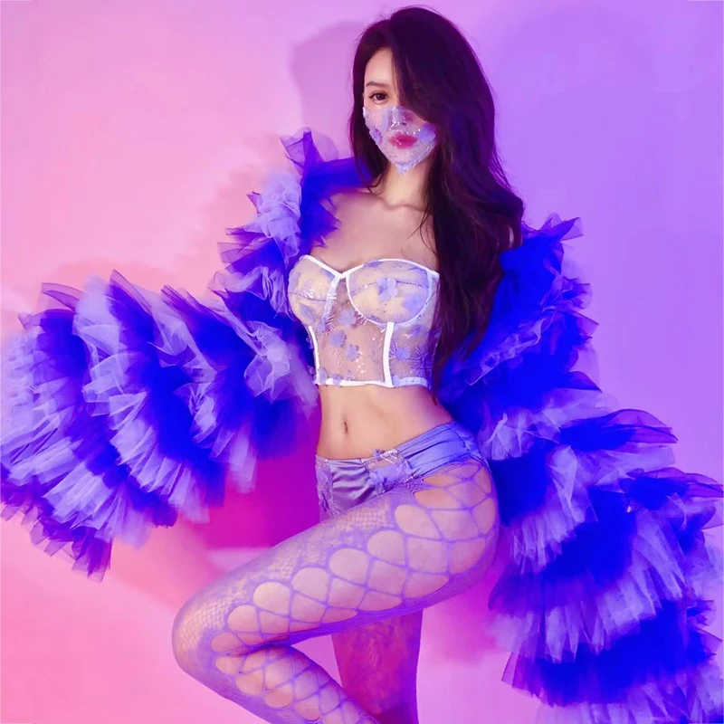 New Sexy Colorblock Lace Tube Top Blue Lace Cake Sleeves Coat Beaded Flower Corset Shorts Stage Performance Pole Dance Wear Set
New Sexy Colorblock Lace Tube Top Blue Lace Cake Sleeves Coat Beaded Flower Corset Shorts Stage Performance Pole Dance Wear Set