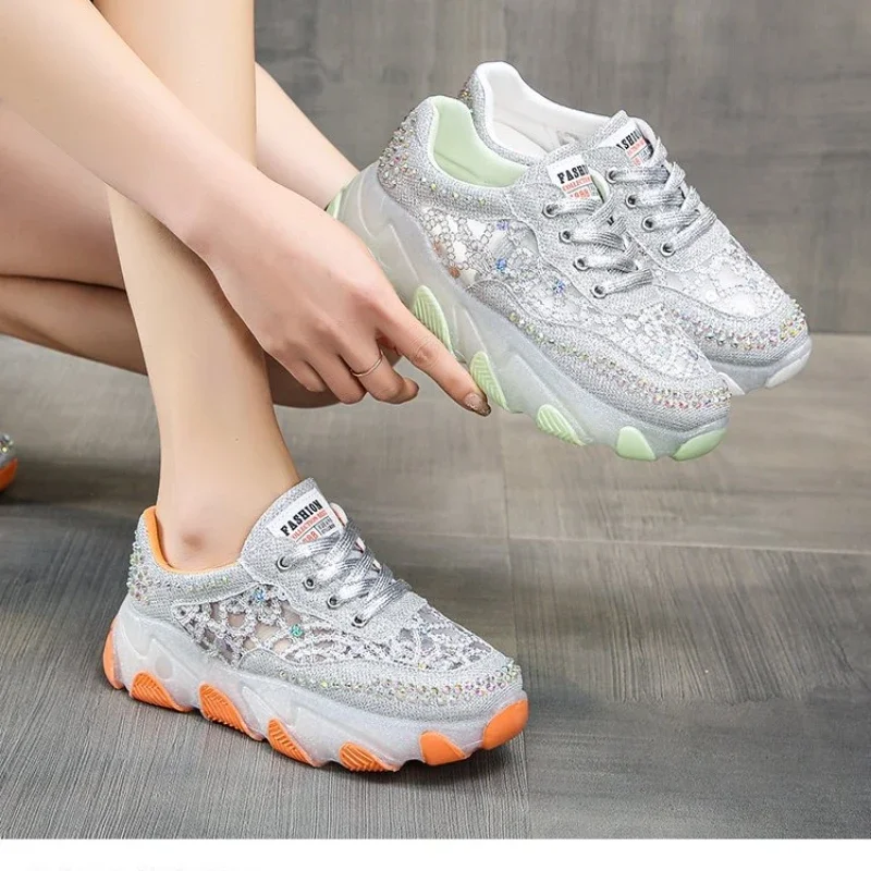 2025 Spring Summer New Women's Shoes Breathable Mesh Thick Bottom Fashion Women's Shoes Outdoor Casual Shoes Fashion Sneakers
2025 Spring Summer New Women's Shoes Breathable Mesh Thick Bottom Fashion Women's Shoes Outdoor Casual Shoes Fashion Sneakers