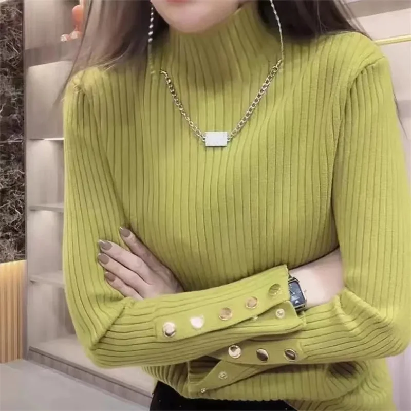 Female Chain Cuff Buckle Sweater Women Long Sleeved Pullover Knitting Autumn Winter Ladies Half High Collar Versatile Knitwear
Female Chain Cuff Buckle Sweater Women Long Sleeved Pullover Knitting Autumn Winter Ladies Half High Collar Versatile Knitwear