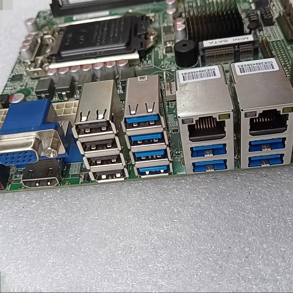 Материнская плата промышленного управления H8 LGA115X IPC-I1150P04-01 V2.2
Материнская плата промышленного управления H8 LGA115X IPC-I1150P04-01 V2.2