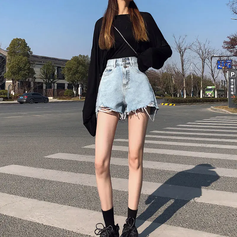 Summer Women Vintage Y2K Streetwear Denim Shorts High Waist Shorts Casual Female Loose Fit Blue Denim Shorts Womens Clothing
Summer Women Vintage Y2K Streetwear Denim Shorts High Waist Shorts Casual Female Loose Fit Blue Denim Shorts Womens Clothing