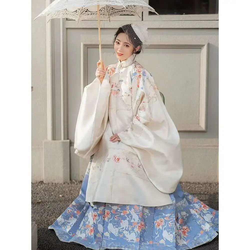 Only 8 Sets Of Out-of-Print Yuli Ming Dynasty Stand Collar Long Coat Women's Wedding Costume Full Set Hanfu Mamian Skirt Super
Only 8 Sets Of Out-of-Print Yuli Ming Dynasty Stand Collar Long Coat Women's Wedding Costume Full Set Hanfu Mamian Skirt Super