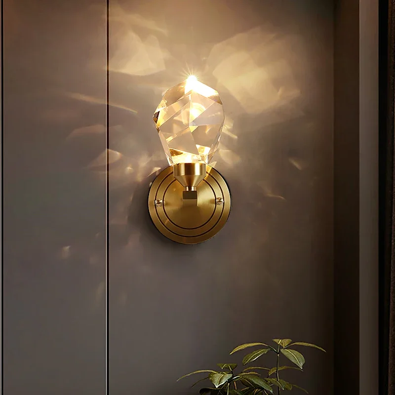 Postmodern LED Copper Wall Lamps Aisle Living Room Background Crystal Wall Light Nordic Aisle Bedroom Bedside Lighting Fixtures
Postmodern LED Copper Wall Lamps Aisle Living Room Background Crystal Wall Light Nordic Aisle Bedroom Bedside Lighting Fixtures