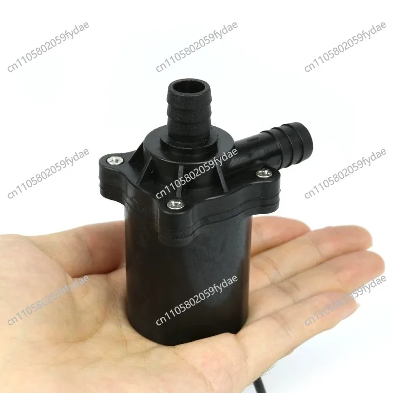 TL-B03 12 В 24 В Бесщеточный водяной микронасос 12 В постоянного тока
TL-B03 12 В 24 В Бесщеточный водяной микронасос 12 В постоянного тока