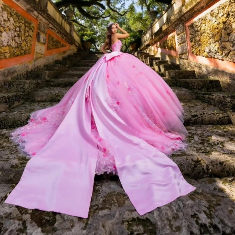 Розовые платья для церемонии Quinceanera с открытыми плечами, аппликацией в виде цветов, бисером, кристаллами, бантом, тюлевым корсетом, для вечеринок, дней рождения, Sweet 16, Vestidos
Розовые платья для церемонии Quinceanera с открытыми плечами, аппликацией в виде цветов, бисером, кристаллами, бантом, тюлевым корсетом, для вечеринок, дней рождения, Sweet 16, Vestidos