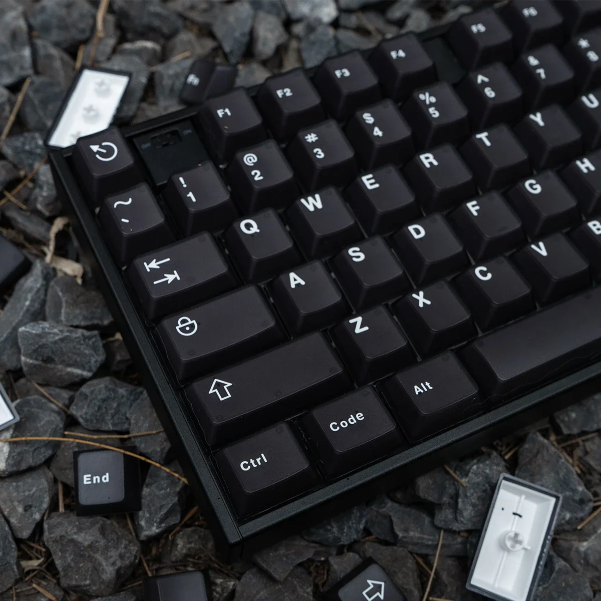 Semi-transparent black gold/blue/black/cyan/purple transparent mechanical keyboard keycap 120 keys ABS two-color molding origina
Semi-transparent black gold/blue/black/cyan/purple transparent mechanical keyboard keycap 120 keys ABS two-color molding origina