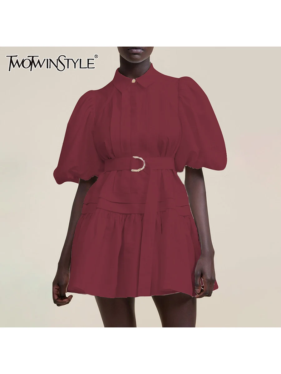 TWOTWINSTYLE однотонные свободные платья на шнуровке для женщин, повседневное мини-платье с короткими рукавами и высокой талией, женская мода, новинка
TWOTWINSTYLE однотонные свободные платья на шнуровке для женщин, повседневное мини-платье с короткими рукавами и высокой талией, женская мода, новинка