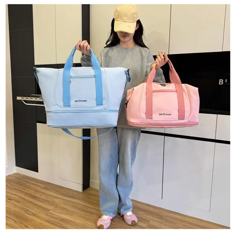 Girl Travel Luggage Storage Bag Large Capacity Waterproof Oxford Cloth Lightweight Outdoor Sports Crossbody Bags for Woman
Girl Travel Luggage Storage Bag Large Capacity Waterproof Oxford Cloth Lightweight Outdoor Sports Crossbody Bags for Woman