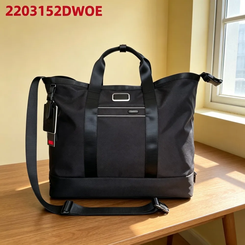 Men Stylish Business Travel Garment Duffle Bag, Handheld Luggage Bag with Separate Shoe Compartment for Business Trips 2203152
Men Stylish Business Travel Garment Duffle Bag, Handheld Luggage Bag with Separate Shoe Compartment for Business Trips 2203152