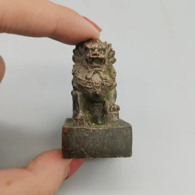 【53%Repurchase Rate】Antique Copper Home Decor Ornaments Antique Copper Collectibles Exquisite Seal Ornament Craftsmanship
【53%Repurchase Rate】Antique Copper Home Decor Ornaments Antique Copper Collectibles Exquisite Seal Ornament Craftsmanship