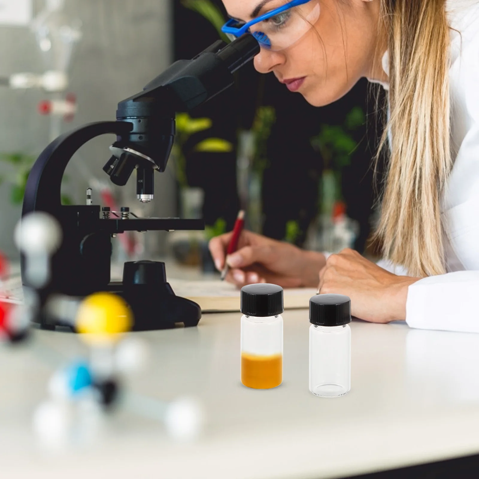 25Pcs 5ml Empty Glass Vials Refillable Bottles with Lids Transparent Body Easy to See Inside Travel Business Trip 
25Pcs 5ml Empty Glass Vials Refillable Bottles with Lids Transparent Body Easy to See Inside Travel Business Trip