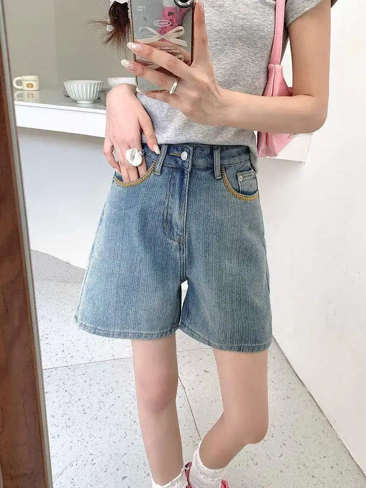 Retro High Waist Wide Leg Jeans Shorts Women Summer Style Loose Fit Slimming for Pear Shaped plus Size Ladies Casual Five Inc...
Retro High Waist Wide Leg Jeans Shorts Women Summer Style Loose Fit Slimming for Pear Shaped plus Size Ladies Casual Five Inc...