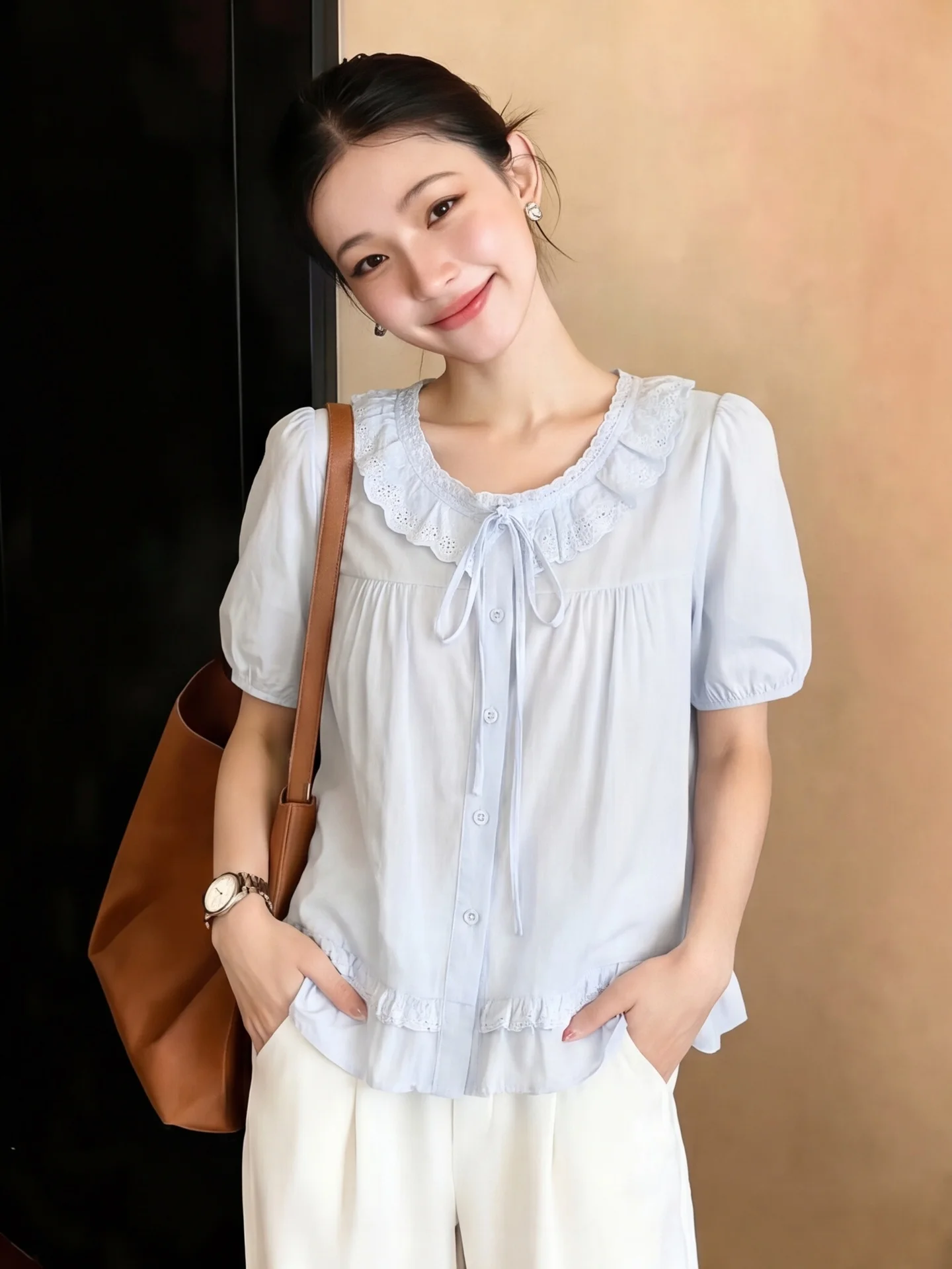 Sweet round Neck Ruffle Tie Short Sleeve Women's Shirt Summer 2026 New Loose Casual Miu Doll Shirt Polyester Fiber Breathable
Sweet round Neck Ruffle Tie Short Sleeve Women's Shirt Summer 2026 New Loose Casual Miu Doll Shirt Polyester Fiber Breathable