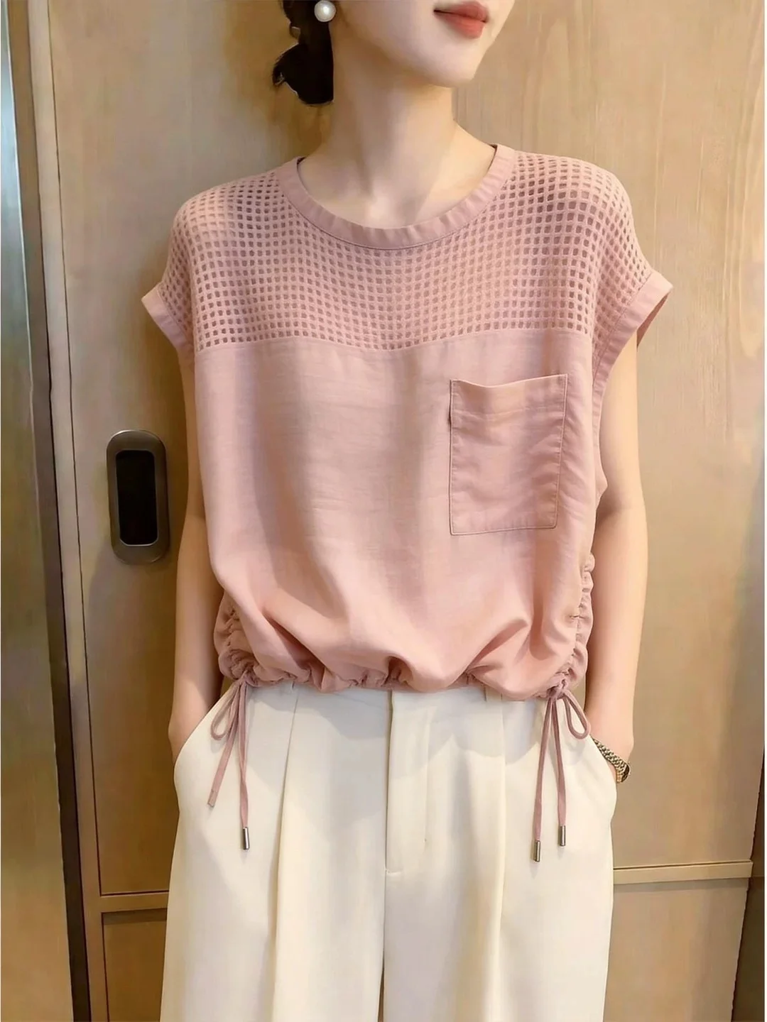 Elegant Hollow out Design Short Sleeve Shirt Sweet Youthful Korean Style Gentle Wind Unique Befitting Summer New Arrival
Elegant Hollow out Design Short Sleeve Shirt Sweet Youthful Korean Style Gentle Wind Unique Befitting Summer New Arrival