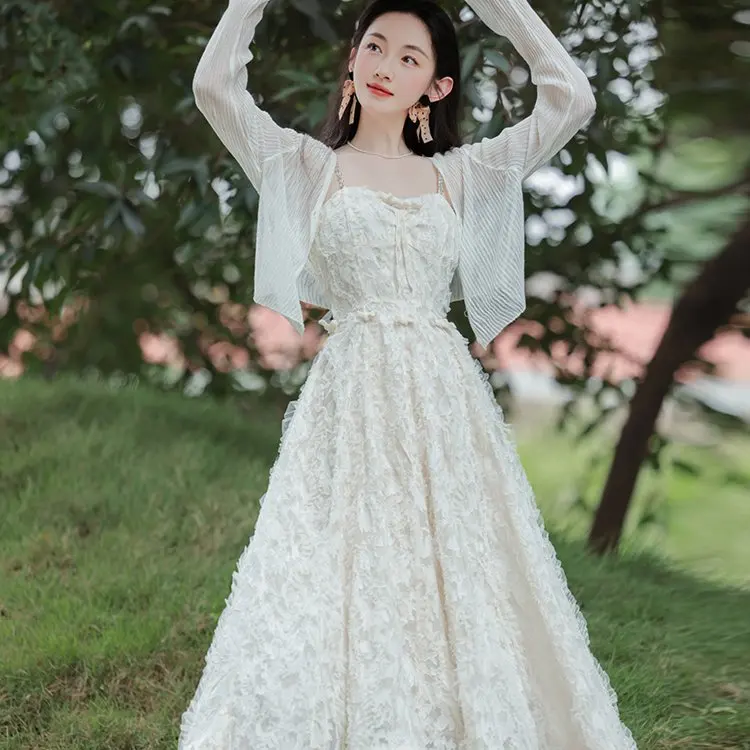Original Taland Fabric Umbrella Drill White Quail Women's Dress with Diamond Chain Feather Waist-Cinching Strapless Gown
Original Taland Fabric Umbrella Drill White Quail Women's Dress with Diamond Chain Feather Waist-Cinching Strapless Gown