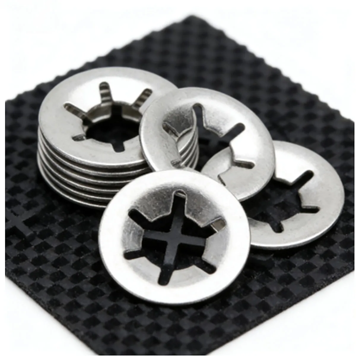 304 Stainless Steel Bearing Retainer Rings Circlips Plum Blossom Washers Spring Shaft Clips Flanged Washers M3 M4 M5 M6
304 Stainless Steel Bearing Retainer Rings Circlips Plum Blossom Washers Spring Shaft Clips Flanged Washers M3 M4 M5 M6