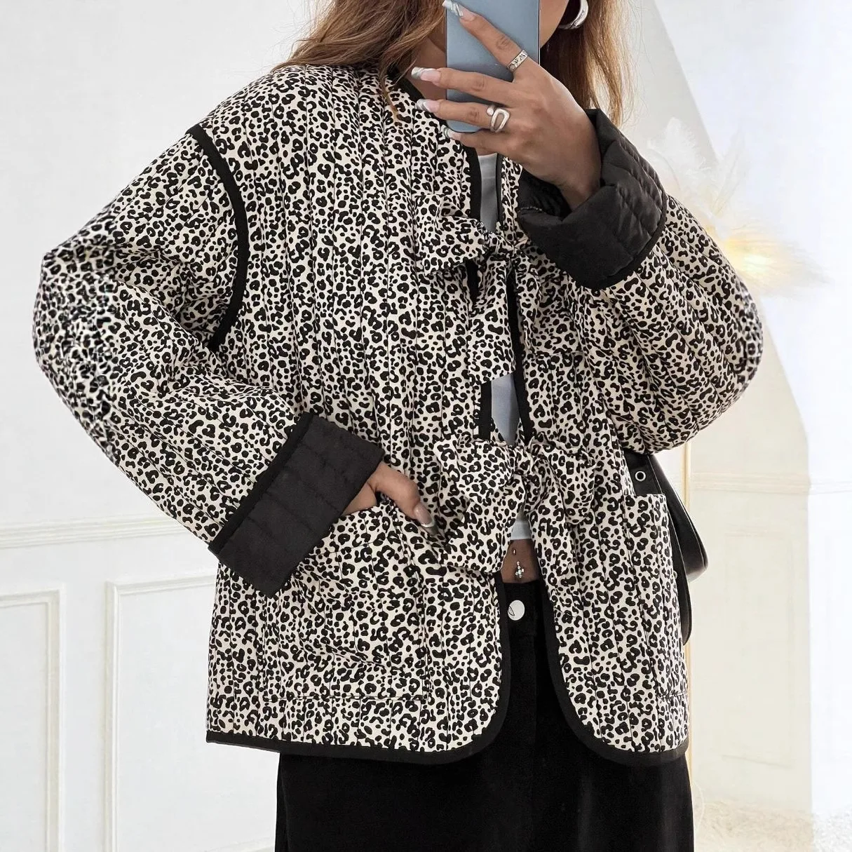 2025 Autumn Winter New Women's Cotton Jacket Printed Casual Loose Cotton Coat
2025 Autumn Winter New Women's Cotton Jacket Printed Casual Loose Cotton Coat