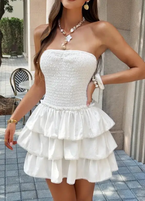 2026 Spring/summer New Women's Sexy Hot Girl Vacation Style Strapless Dress
2026 Spring/summer New Women's Sexy Hot Girl Vacation Style Strapless Dress