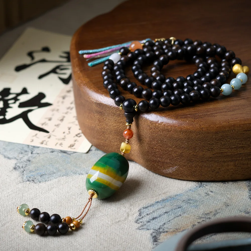 New Arrival: Agate Bracelet with Incense Wood, Yellow-Green Twisted Silk Agate, Chinese-Style Necklace Accessories
New Arrival: Agate Bracelet with Incense Wood, Yellow-Green Twisted Silk Agate, Chinese-Style Necklace Accessories