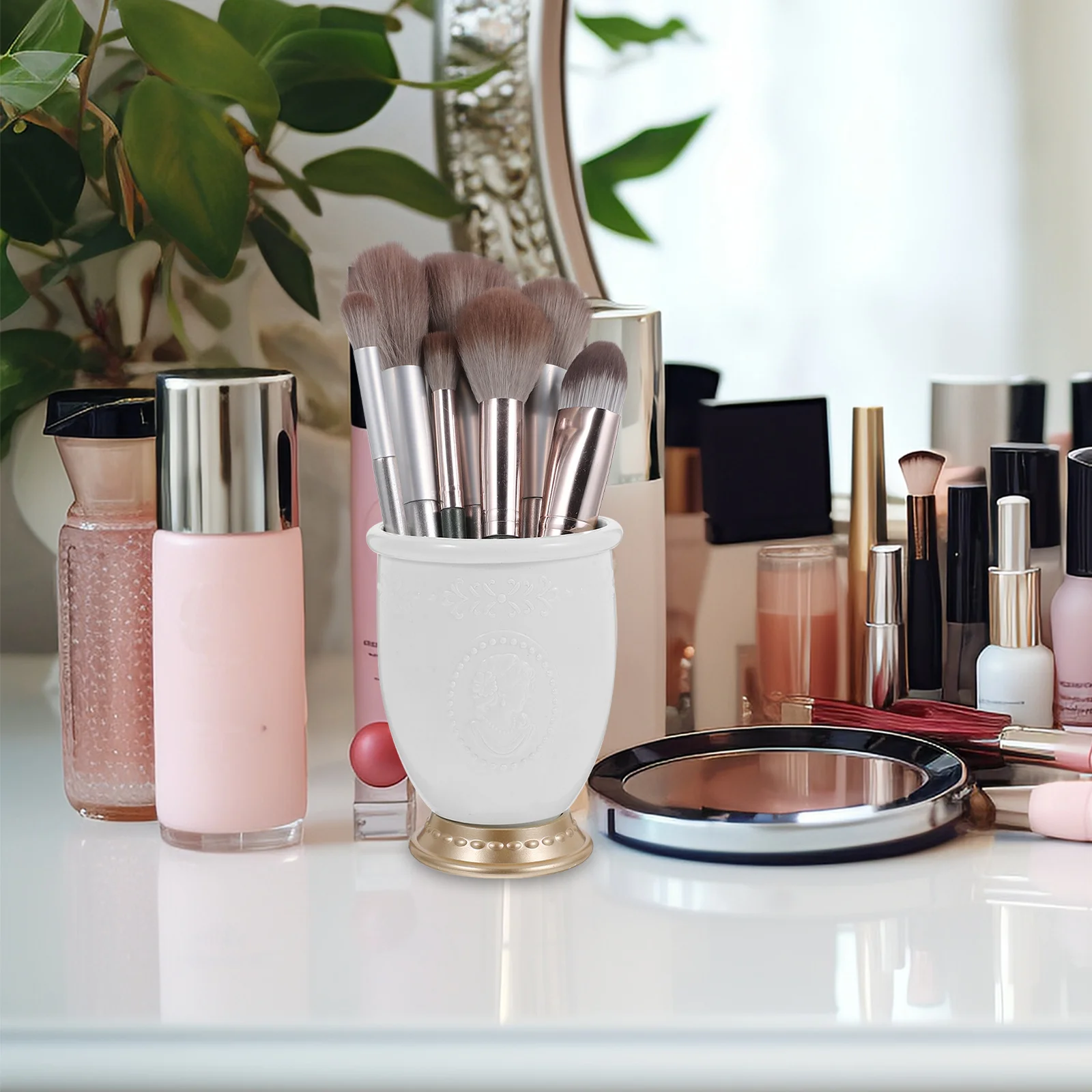 Plastic Pen Holder Desktop Storage Bucket Makeup Brush Cup Eyebrow Pencil Organizer Pen Organizer for Office Home Desk
Plastic Pen Holder Desktop Storage Bucket Makeup Brush Cup Eyebrow Pencil Organizer Pen Organizer for Office Home Desk