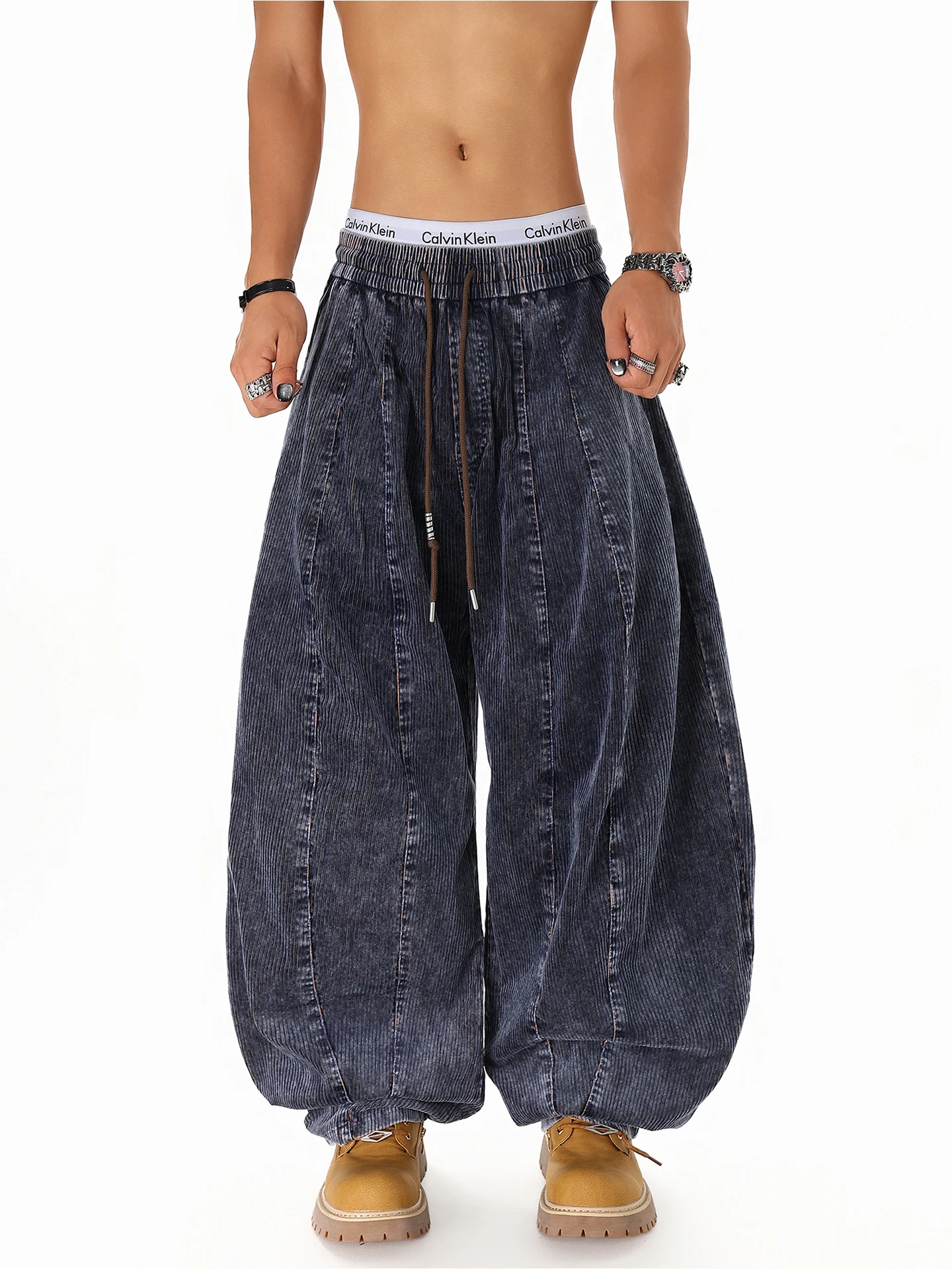 Trendy Deconstructed Patchwork Design Men's Jeans High Waist Wide Leg Pants Spring New Style Washed out Casual Straight Leg
Trendy Deconstructed Patchwork Design Men's Jeans High Waist Wide Leg Pants Spring New Style Washed out Casual Straight Leg