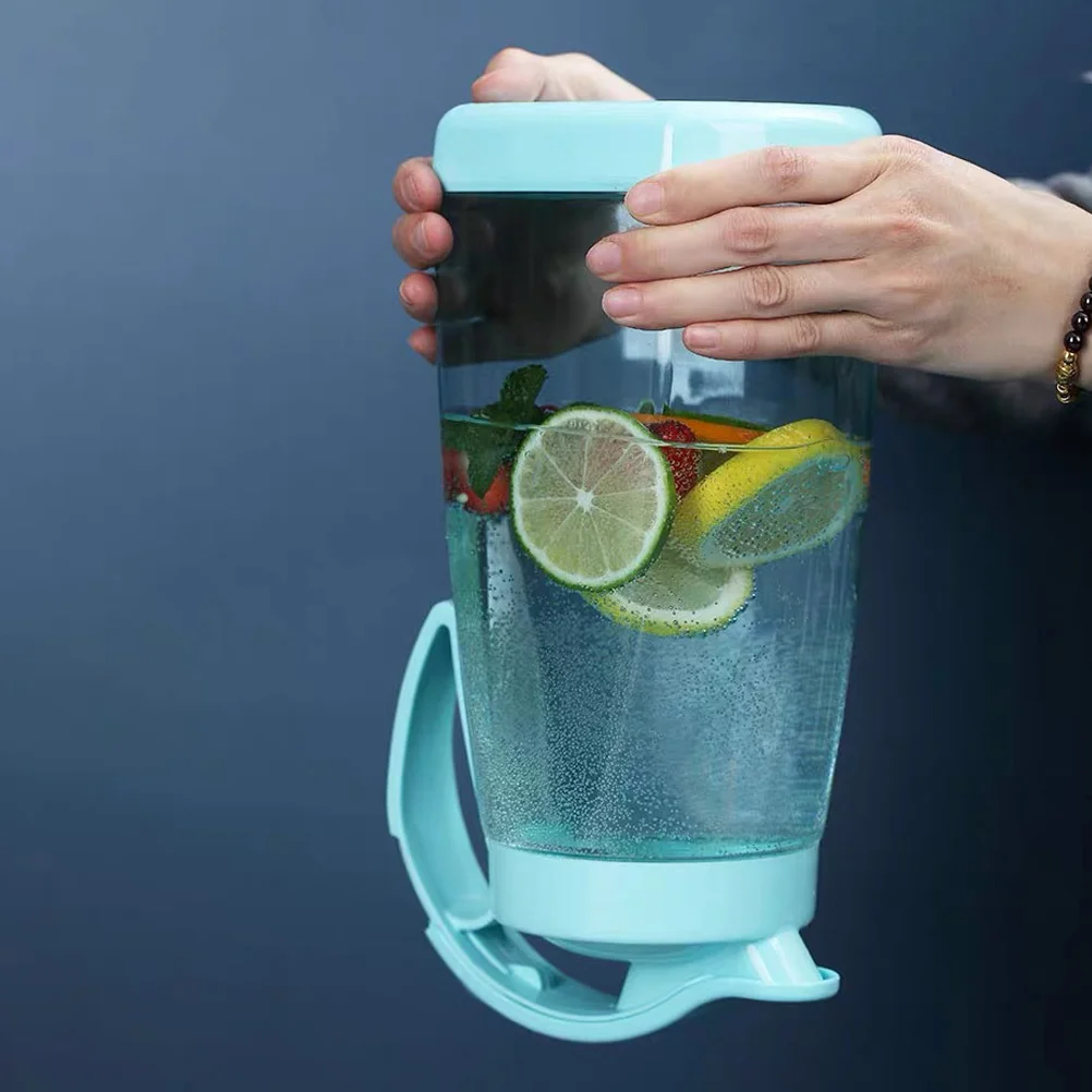 4pcs 2.2L Cold Resistant Plastic Water Kettle With 4 Cups Heat Resisting Storage Cool Kettle For Home Use Blue Sealing
4pcs 2.2L Cold Resistant Plastic Water Kettle With 4 Cups Heat Resisting Storage Cool Kettle For Home Use Blue Sealing