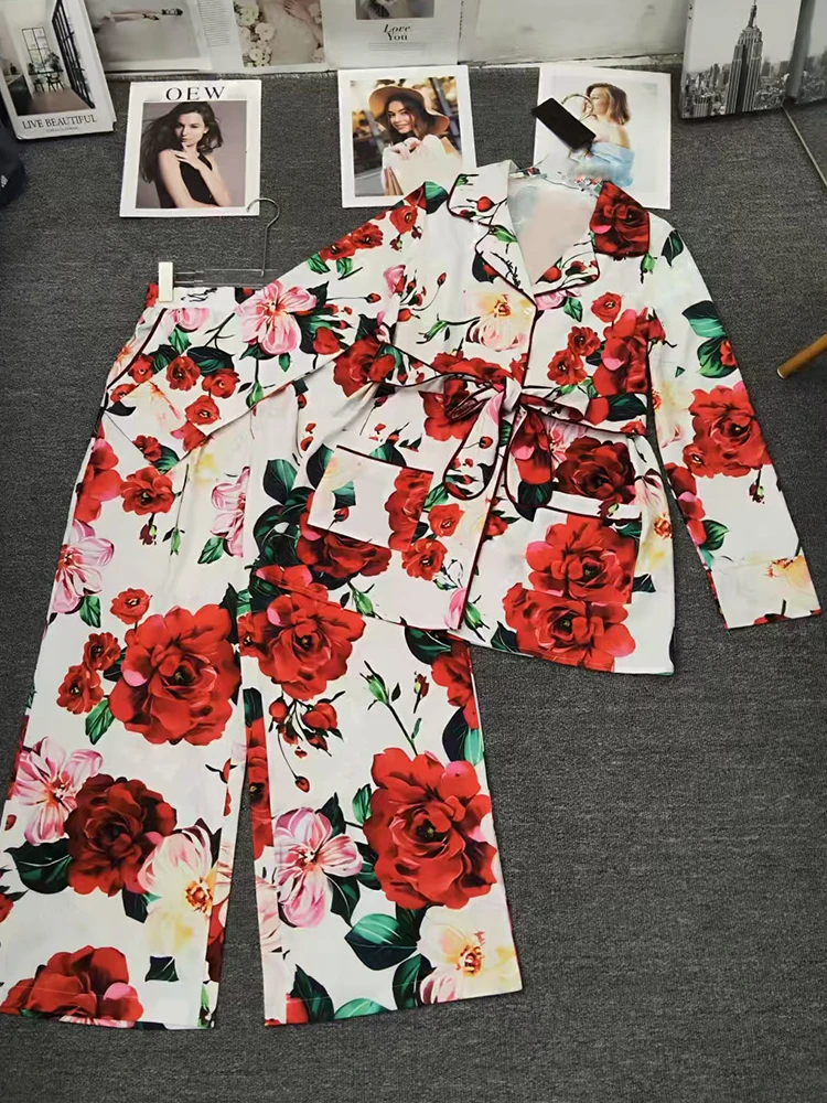 Retro printed lapel tie waist cinched pajama shirt two-piece set for autumn 2025 women's clothing+loose wide leg pants set
Retro printed lapel tie waist cinched pajama shirt two-piece set for autumn 2025 women's clothing+loose wide leg pants set
