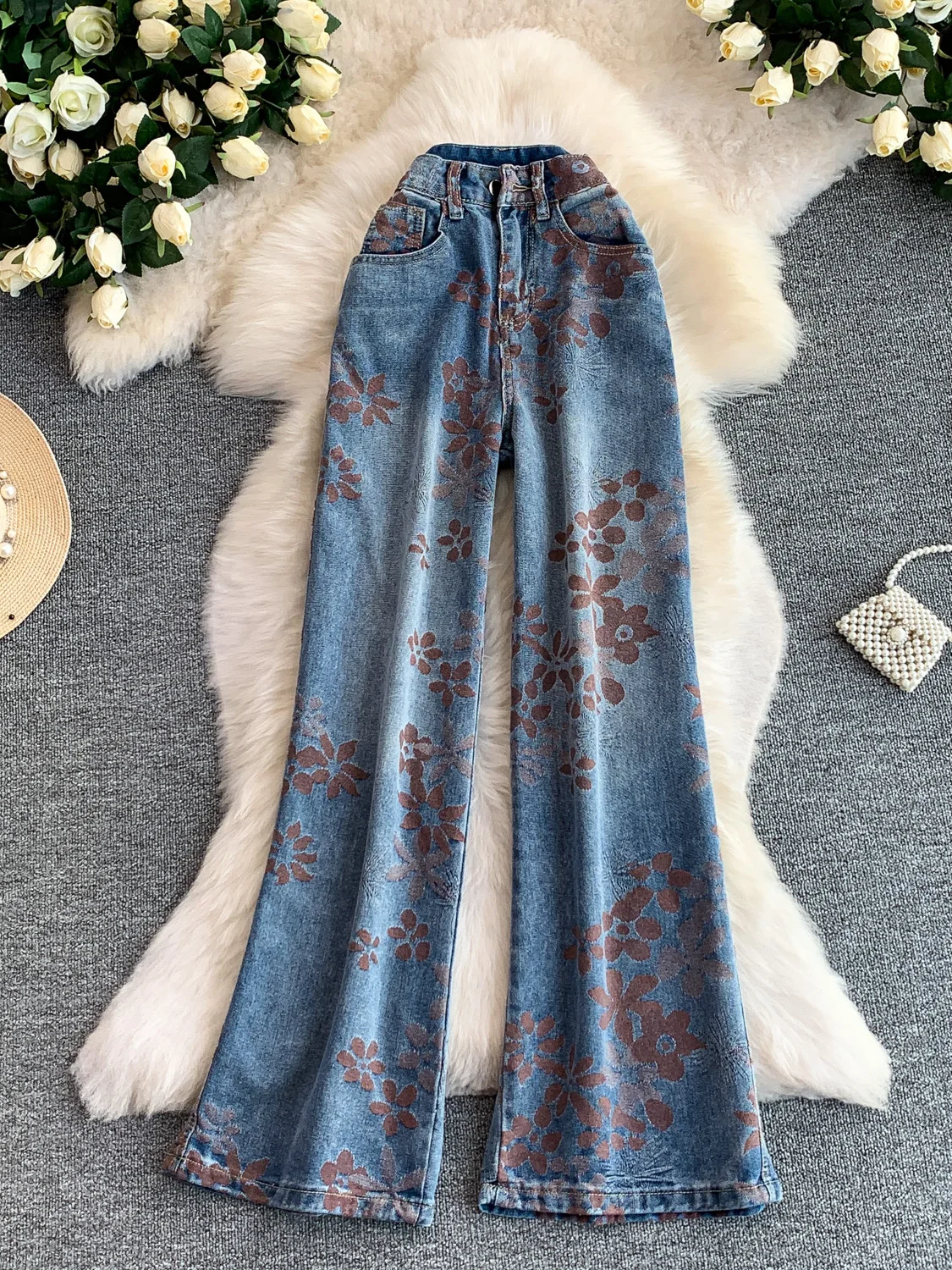 Fashionable Printed High Waist Slimming Wide Leg Denim Jeans Women's New American Hot Girl Tall Casual Flared Pants
Fashionable Printed High Waist Slimming Wide Leg Denim Jeans Women's New American Hot Girl Tall Casual Flared Pants