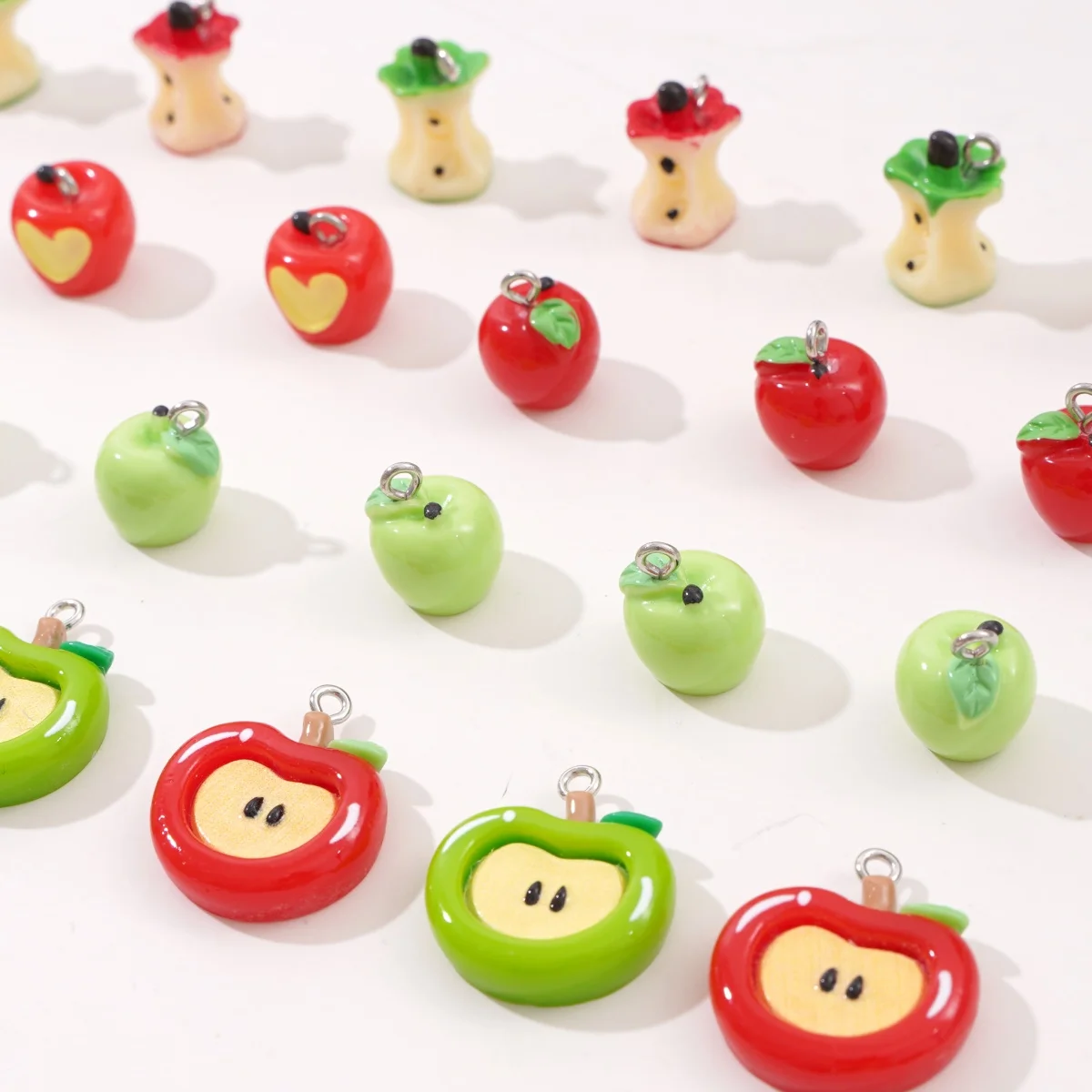 1pc Cute Mini Cartoon Apple Resin Charms Pendant Fruit Beads for Jewelry Making DIY Necklace Bracelet Earrings Craft Accessories
1pc Cute Mini Cartoon Apple Resin Charms Pendant Fruit Beads for Jewelry Making DIY Necklace Bracelet Earrings Craft Accessories