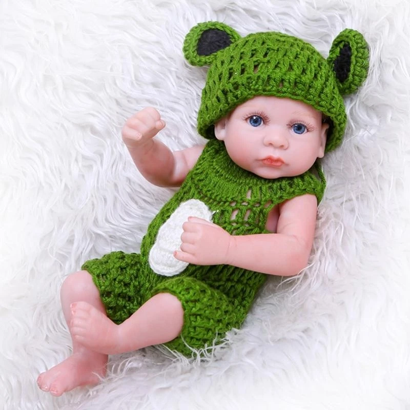 090B 26cm Mini Baby Girl Blue Eyes Green Pajamas Soft Vinyl Silicone Toddler Babies Accompany Toy Birthday Christmas
090B 26cm Mini Baby Girl Blue Eyes Green Pajamas Soft Vinyl Silicone Toddler Babies Accompany Toy Birthday Christmas
