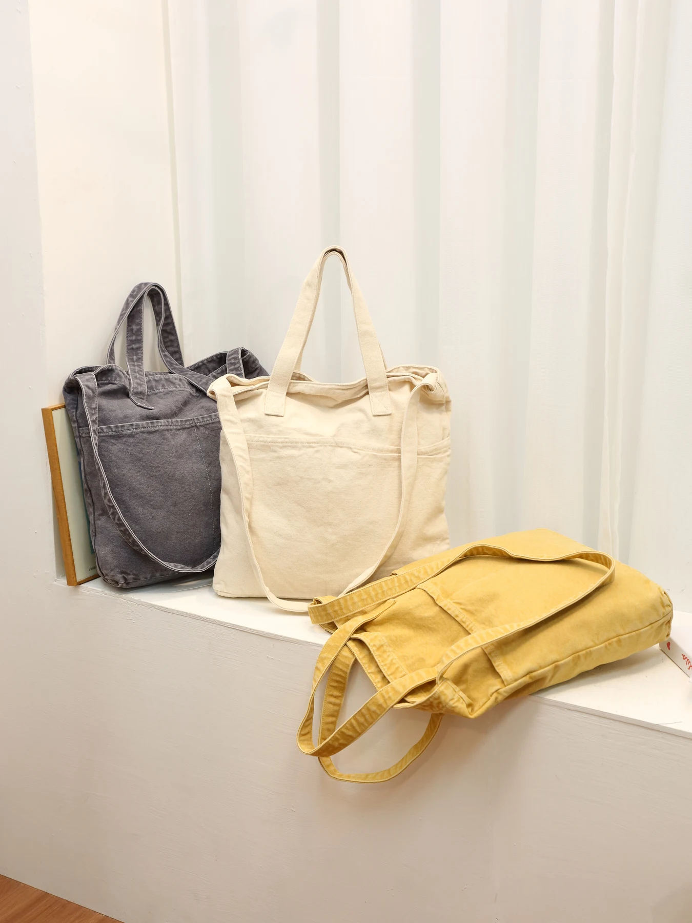 Summer lazy wind old simple versatile student large capacity multi-pocket shoulder tote bag
Summer lazy wind old simple versatile student large capacity multi-pocket shoulder tote bag