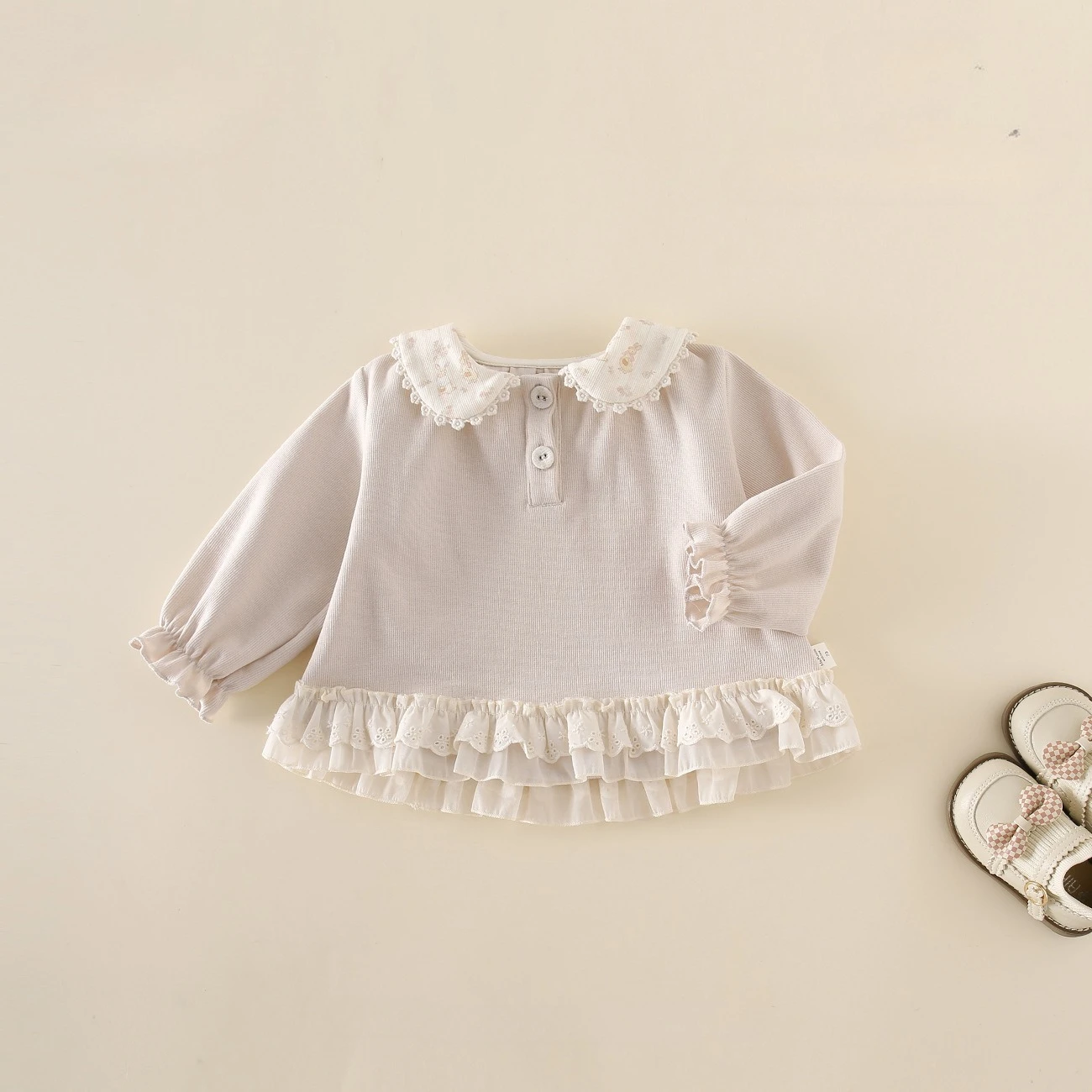 Spring new children's clothing, cute countryside style hoodie for infants and young children, POLO doll shirt
Spring new children's clothing, cute countryside style hoodie for infants and young children, POLO doll shirt